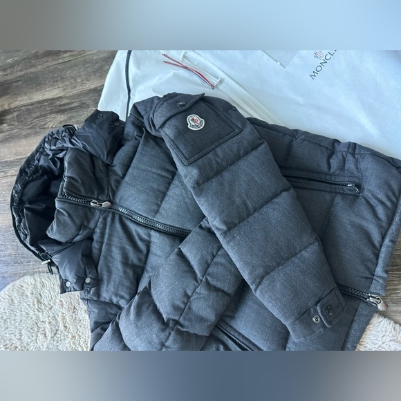 Moncler Montgenerve Wool Quilted Jacket - Picture 4 of 15